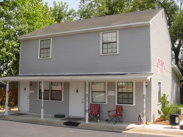 Caldwell Office Building: 1422 Caldwell St, Conway, AR 72034